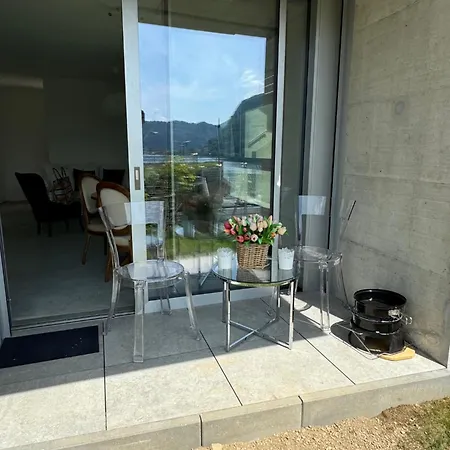 Apartment Neue Gartenwohnung Mit Sicht Auf Den Luganersee *